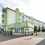 Mysliborska 2-Bedroom Apartment